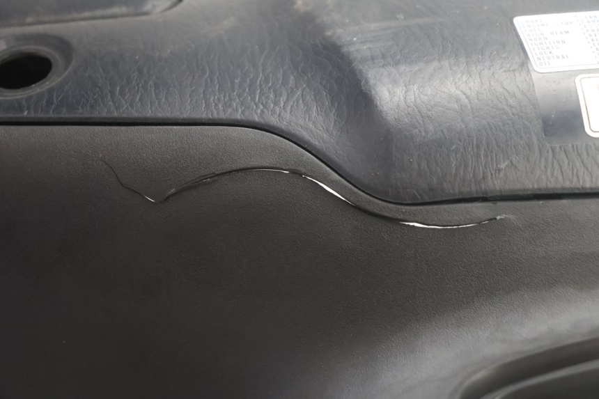 photo de RETROSCUDO HONDA FJS SILVER WING SILVERWING 400 (2005 - 2008) - Zoom sullo stato d'uso