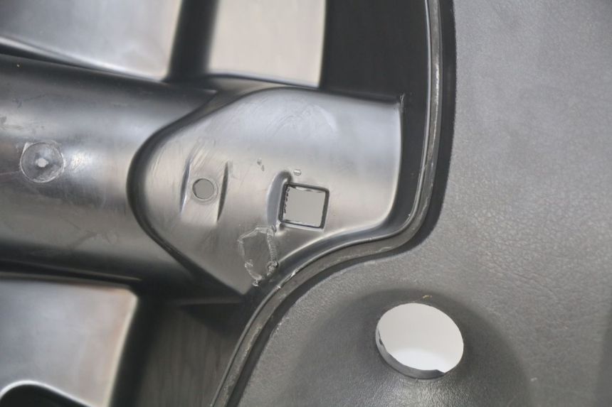 photo de PANNELLO INTERNO PIAGGIO FLY 2T 50 (2004 - 2017) - Primo piano ad alta risoluzione