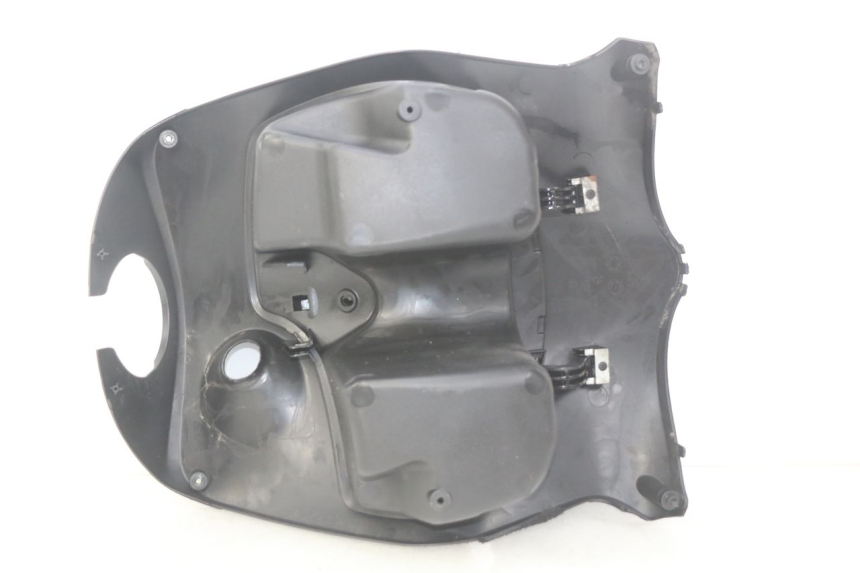 photo de PANNELLO INTERNO PIAGGIO FLY 2T 50 (2004 - 2017) - Primo piano tecnico