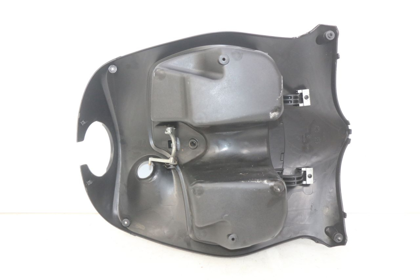 photo de PANNELLO INTERNO PIAGGIO FLY 2T 50 (2004 - 2017) - Zoom sullo stato d'uso