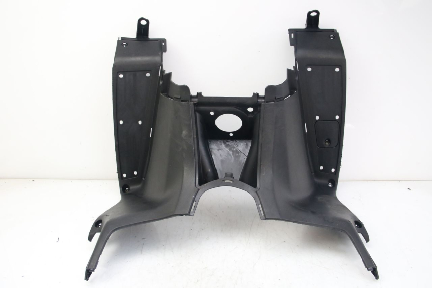 photo de PANNELLO INTERNO INFERIORE KYMCO DOWNTOWN ABS 125 (2015 - 2017) - Vista principale