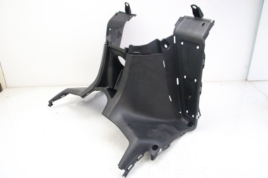 photo de PANNELLO INTERNO INFERIORE KYMCO DOWNTOWN ABS 125 (2015 - 2017) - Ricambio usato controllato