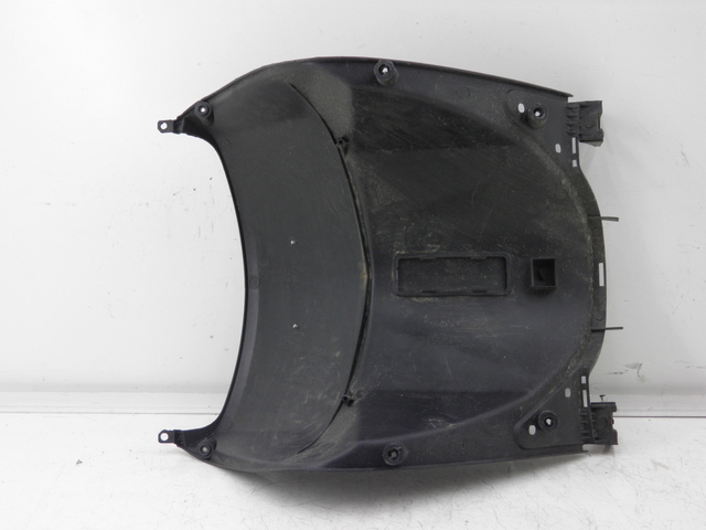 photo de Fascia interna inferiore QINGQI SPEEDY 50 (2005 - 2007) - Dettagli dei punti di fissaggio