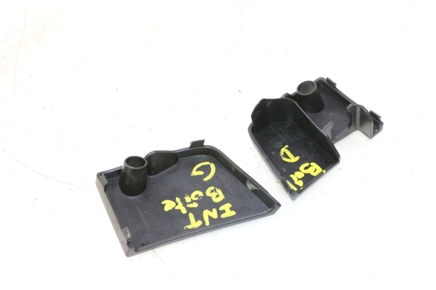 photo de PANNELLO INTERNO INFERIORE PIAGGIO VESPA PRIMAVERA 2T 50 (2013 - 2018) - Altra angolazione