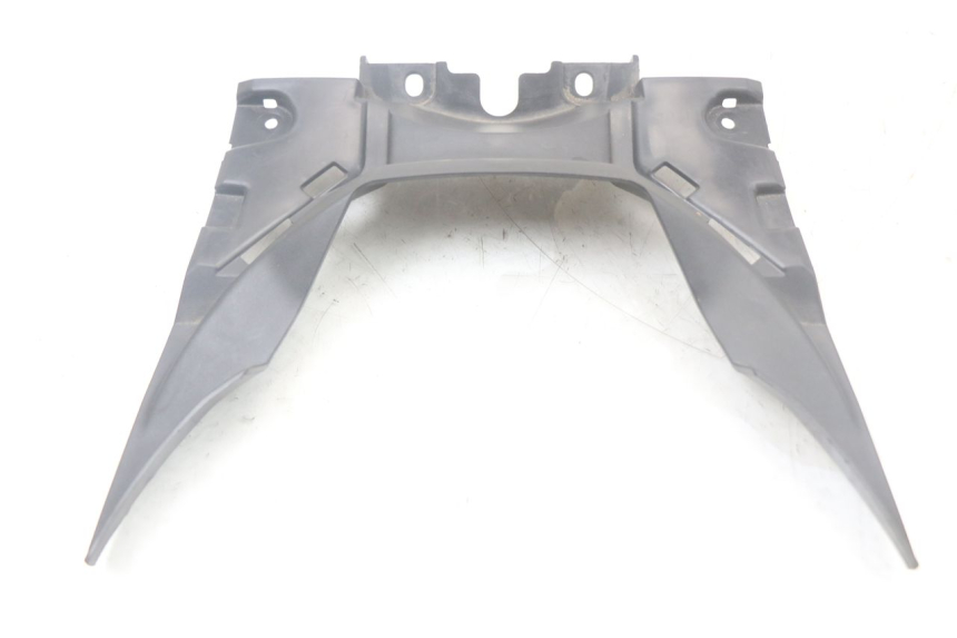 photo de PANNELLO INTERNO INFERIORE. YAMAHA XMAX X-MAX ABS 125 (2017 - 2020) - Altra angolazione