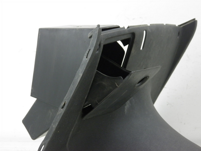 photo de Fascione interno inferiore YAMAHA YP MAJESTY 125 (2002 - 2006) - Vista d'insieme del prodotto