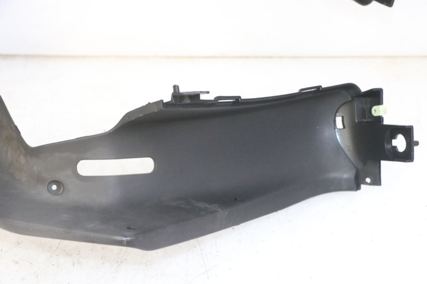 photo de RETROSCUDO PEUGEOT JET FORCE CARBU 50 (2003 - 2016) - Dettaglio del componente