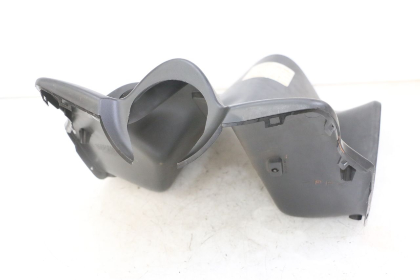 photo de RETROSCUDO YAMAHA JOG R 50 (2004 - 2014) - Stato della superficie e materiale