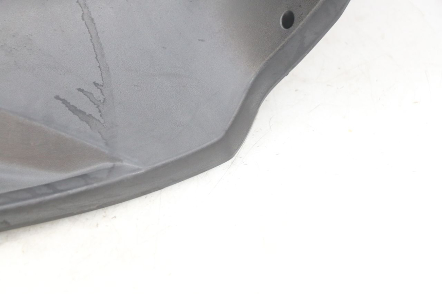 photo de PANNELLO INTERNO PEUGEOT KISBEE 2T 50 (2010 - 2017) - Zoom sullo stato d'uso