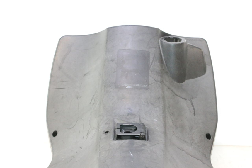 photo de PANNELLO INTERNO PEUGEOT KISBEE 2T 50 (2010 - 2017) - Primo piano tecnico