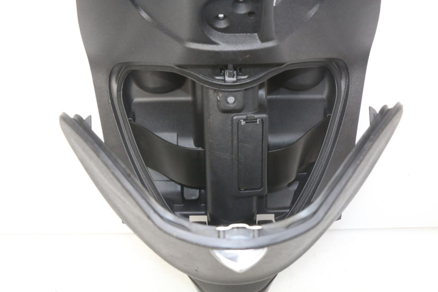 photo de RETROSCUDO PIAGGIO LIBERTY IGET 4T 50 (2015 - 2020) - Primo piano tecnico