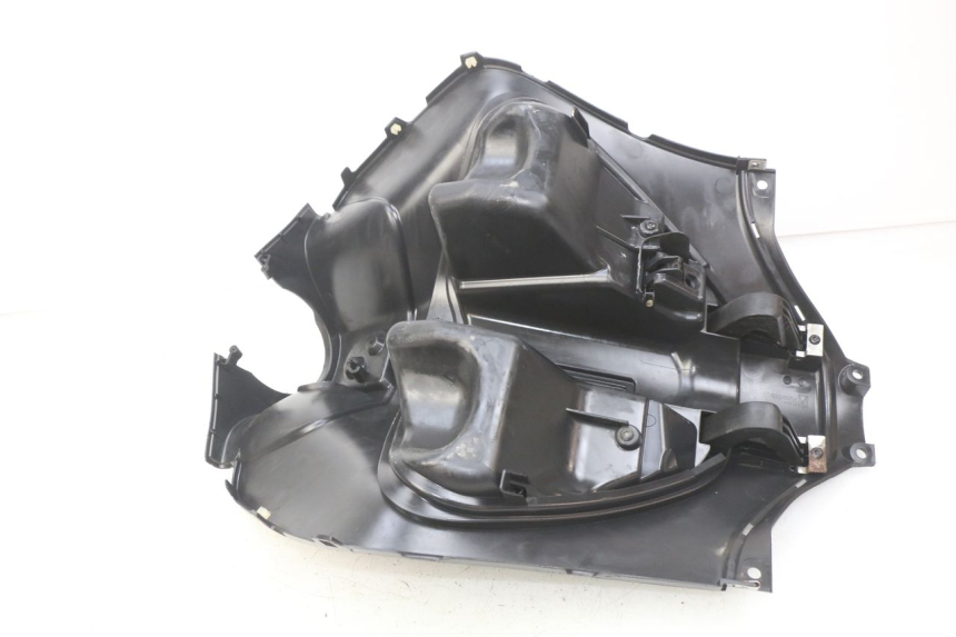 photo de RETROSCUDO PIAGGIO LIBERTY IGET 4T 50 (2015 - 2020) - Stato della superficie e materiale