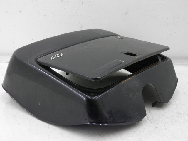 photo de FASCIA INTERNA LML DLX 2T 125 (2008) - Dettaglio del componente