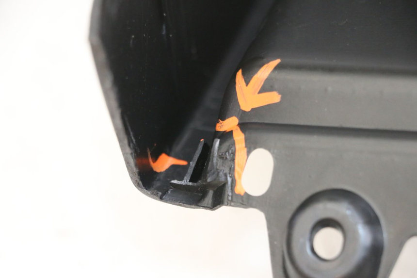 photo de RETROSCUDO PIAGGIO MP3 500 (2016 - 2018) - Primo piano tecnico