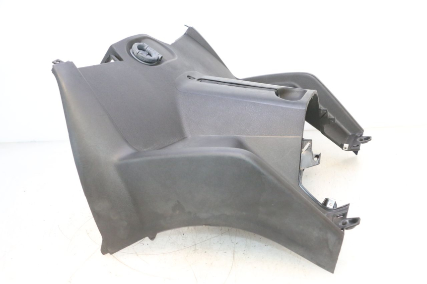 photo de RETROSCUDO PIAGGIO MP3 RL 250 (2006 - 2010) - Caratteristiche distintive