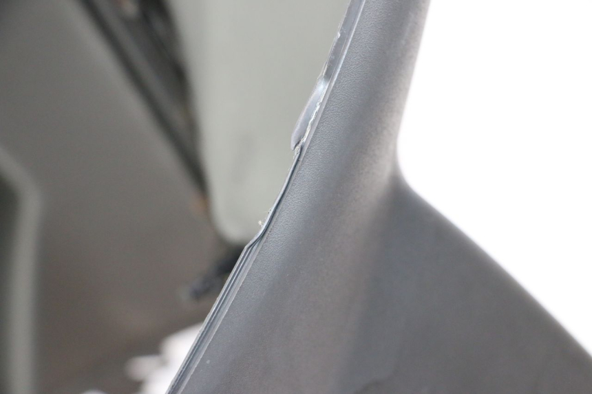 photo de RETROSCUDO PIAGGIO MP3 125 (2006 - 2014) - Zoom sullo stato d'uso