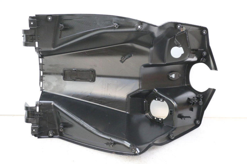 photo de RETROSCUDO SYM ORBIT III 3 4T 50 (2021 - 2025) - Primo piano tecnico