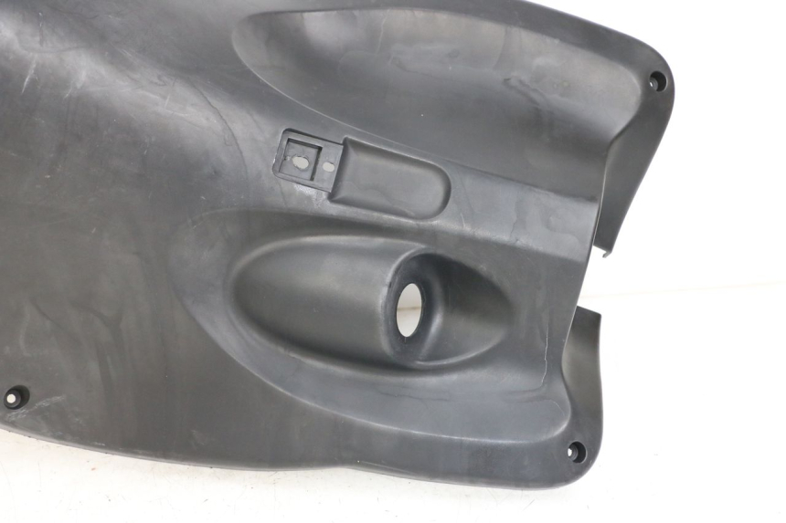 photo de RETROSCUDO MBK OVETTO ONE 2T 50 (2013 - 2017) - Stato della superficie e materiale