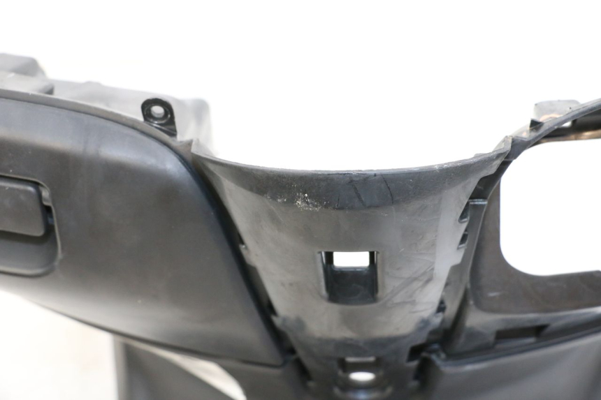 photo de PANNELLO INTERNO HONDA PCX (JF47) 125 (2012 - 2013) - Zoom sullo stato d'uso