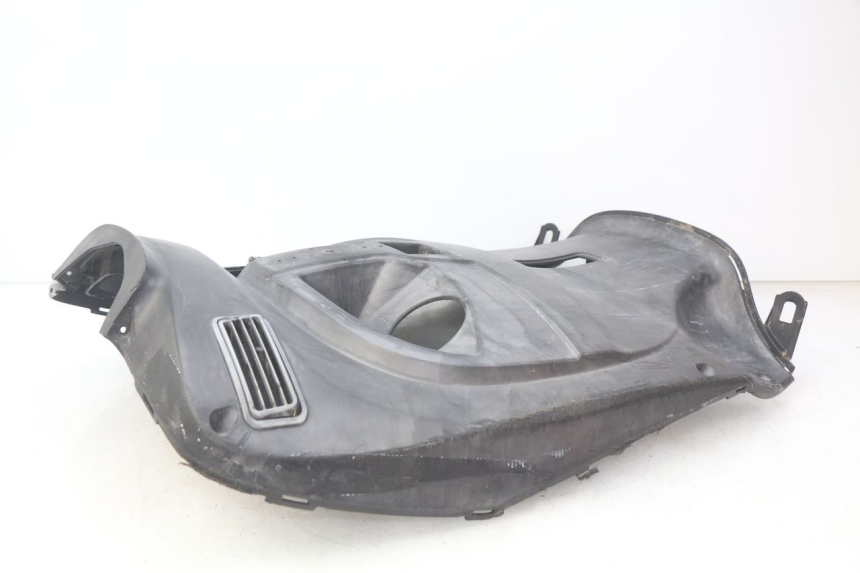 photo de PANNELLO INTERNO KYMCO PEOPLE 250 (2004 - 2008) - Primo piano tecnico