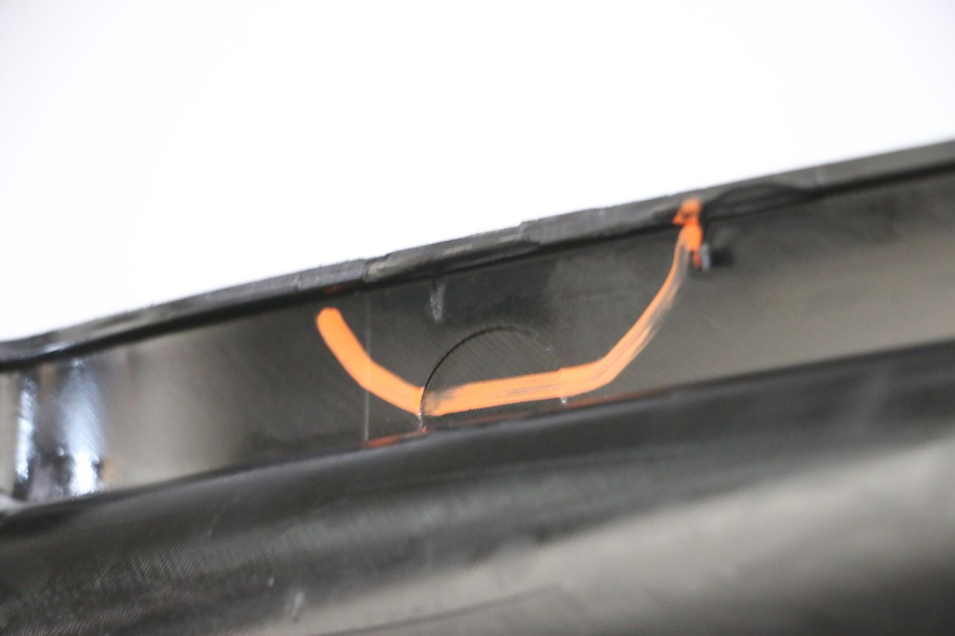 photo de PANNELLO INTERNO PEUGEOT CITYSTAR 2T 50 (2018 - 2021) - Zoom sullo stato d'uso