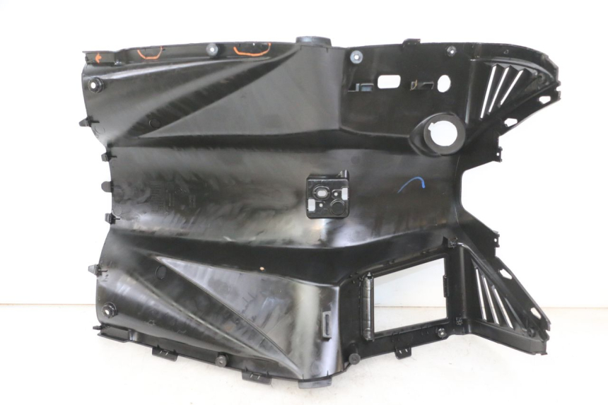 photo de PANNELLO INTERNO PEUGEOT CITYSTAR 2T 50 (2018 - 2021) - Primo piano tecnico