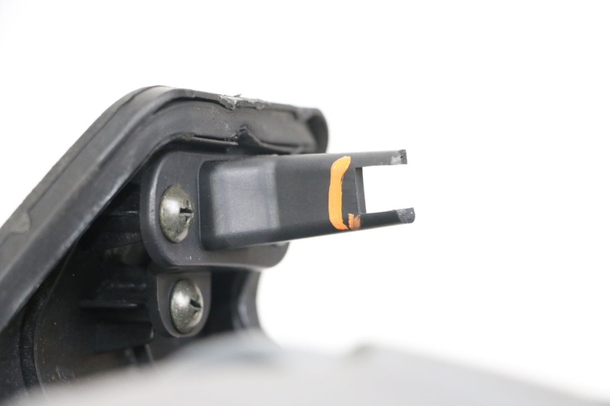 photo de RETROSCUDO DAELIM S3 125 (2010 - 2017) - Zoom sui componenti