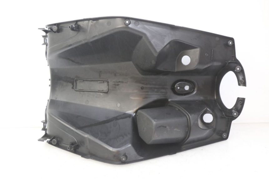 photo de PANNELLO INTERNO LVNENG S5 1 (2019 - 2023) - Stato della superficie e materiale