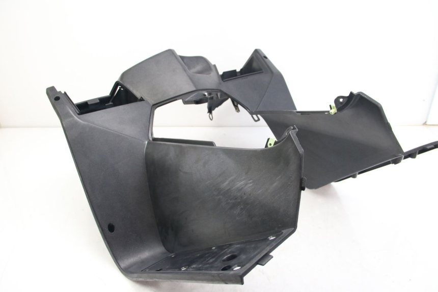 photo de PANNELLO INTERNO PEUGEOT SATELIS 125 (2006 - 2009) - Zoom sullo stato d'uso