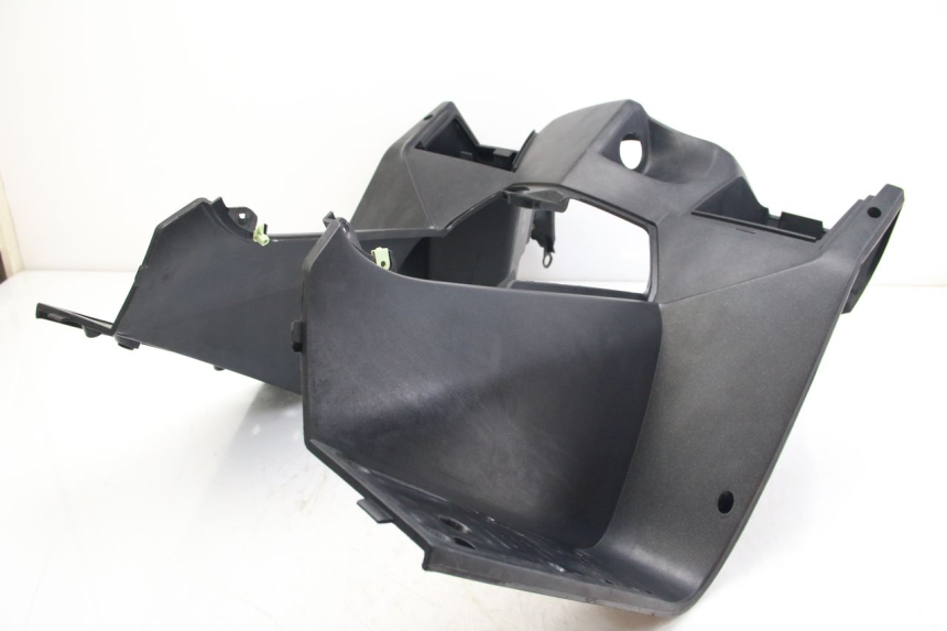 photo de PANNELLO INTERNO PEUGEOT SATELIS 125 (2006 - 2009) - Altra angolazione