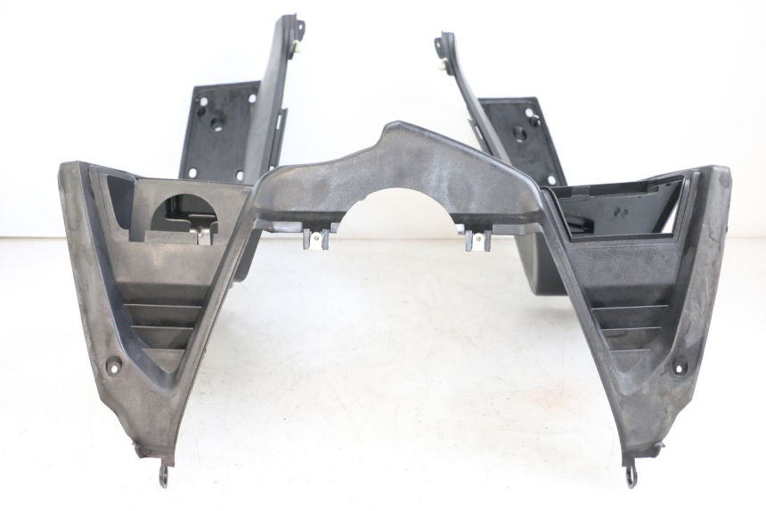 photo de PANNELLO INTERNO PEUGEOT SATELIS 125 (2010 - 2012) - Zoom sullo stato d'uso