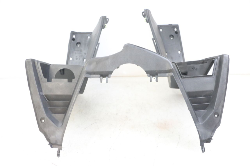 photo de PANNELLO INTERNO PEUGEOT SATELIS 125 (2006 - 2009) - Foto prodotto supplementare