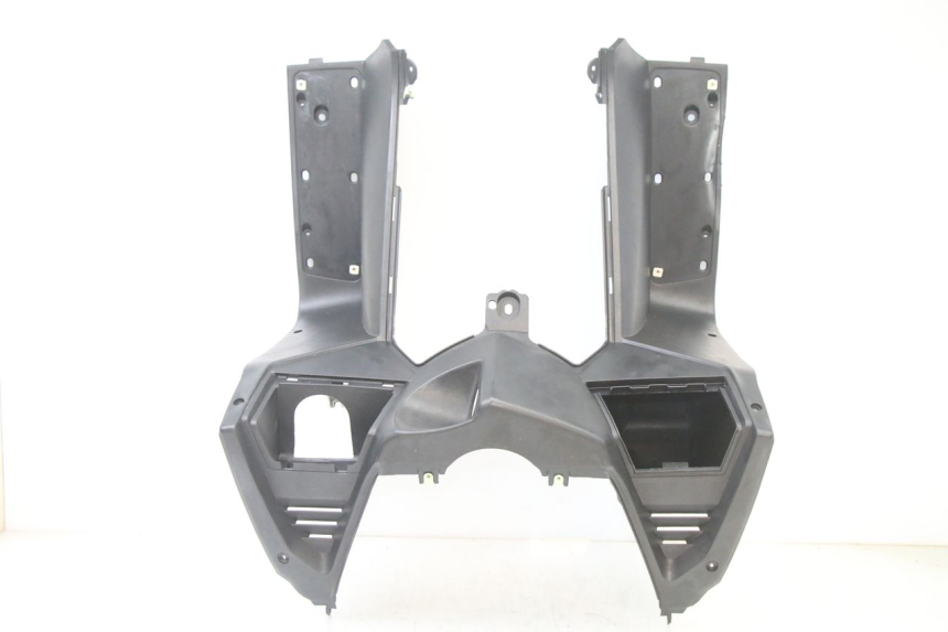 photo de FASCIA INTERNA PEUGEOT SATELIS 125 (2013 - 2018) - Altra angolazione