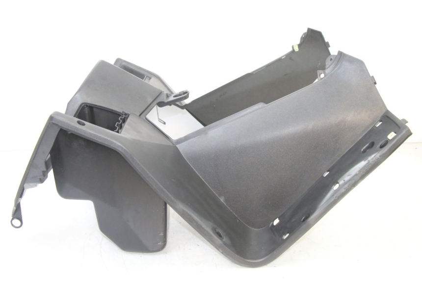 photo de FASCIA INTERNA PEUGEOT SATELIS 125 (2013 - 2018) - Vista d'insieme del prodotto