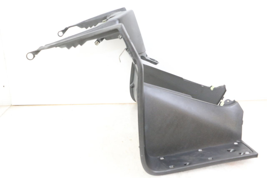 photo de FASCIA INTERNA PEUGEOT SATELIS 125 (2013 - 2018) - Vista d'insieme del prodotto