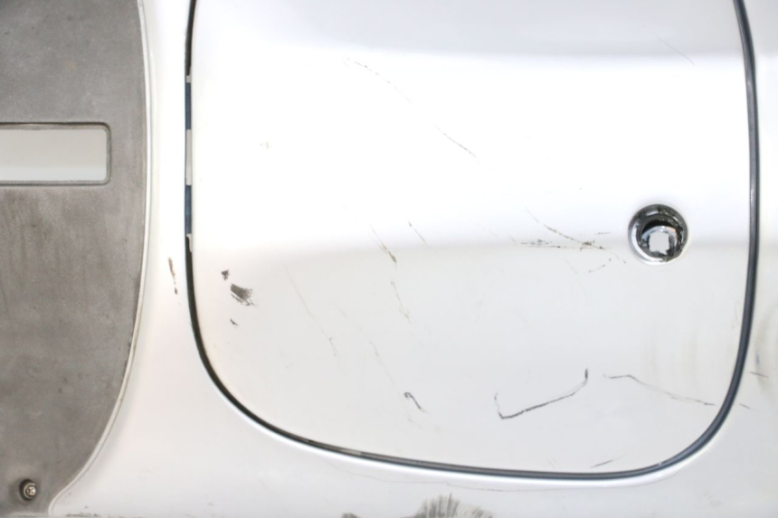 photo de PANNELLO INTERNO APRILIA SCARABEO 100 (2003 - 2012) - Altra vista dell'articolo