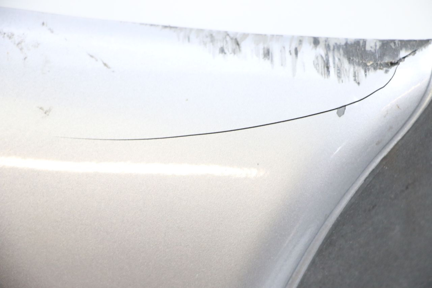 photo de PANNELLO INTERNO APRILIA SCARABEO 100 (2003 - 2012) - Primo piano tecnico