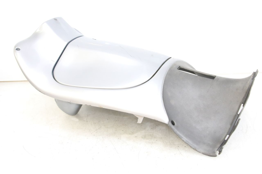 photo de PANNELLO INTERNO APRILIA SCARABEO 100 (2003 - 2012) - Stato della superficie e materiale