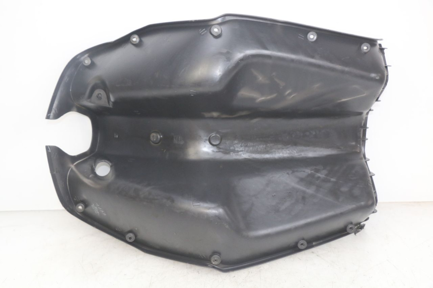 photo de PANNELLO INTERNO HONDA SCV LEAD 100 (2003 - 2007) - Altra angolazione