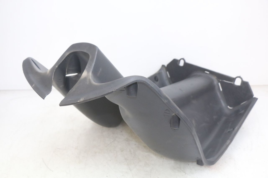 photo de PANNELLO INTERNO HONDA SCV LEAD 100 (2003 - 2007) - Primo piano tecnico