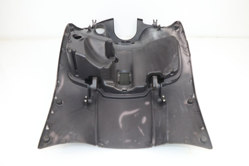 photo de FASCIA INTERNA APRILIA SPORT CITY SPORTCITY 125 (2005 - 2008) - Dettagli dei punti di fissaggio