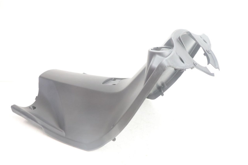 photo de RETROSCUDO PEUGEOT STREETZONE NAKED 2T 50 (2014 - 2018) - Primo piano tecnico