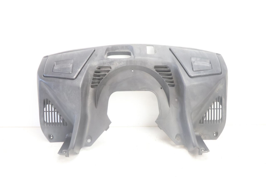 photo de RETROSCUDO SUPERIORE SUZUKI BURGMAN EXECUTIVE ABS 650 (2006 - 2012) - Vista principale