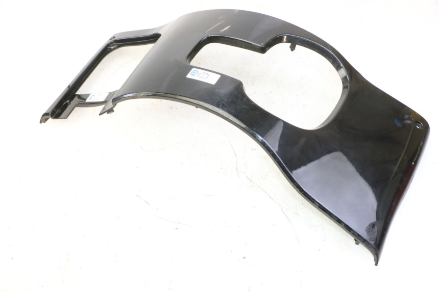 photo de PANNELLO INTERNO SUPERIORE HONDA FES S-WING SWING ABS 125 (2007 - 2015) - Altra angolazione