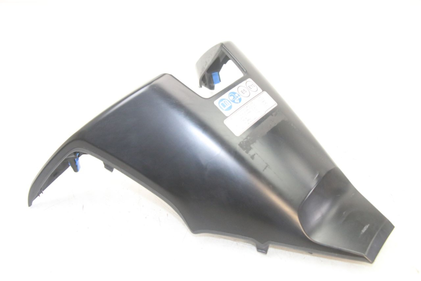 photo de RETROSCUDO SUPERIORE HONDA FORZA 125 (2021 - 2025) - Dettaglio del componente
