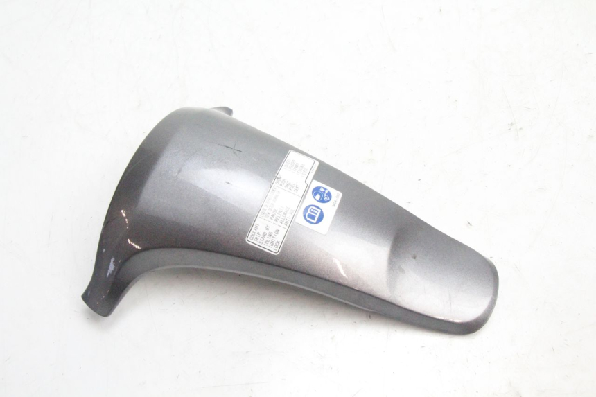photo de RETROSCUDO SUPERIORE HONDA PCX (JF28) 125 (2009 - 2011) - Zoom sullo stato d'uso