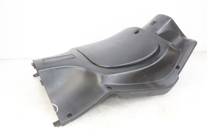 photo de PANNELLO INTERNO SYM SYMPHONY 125 (2009 - 2015) - Dettagli dei punti di fissaggio