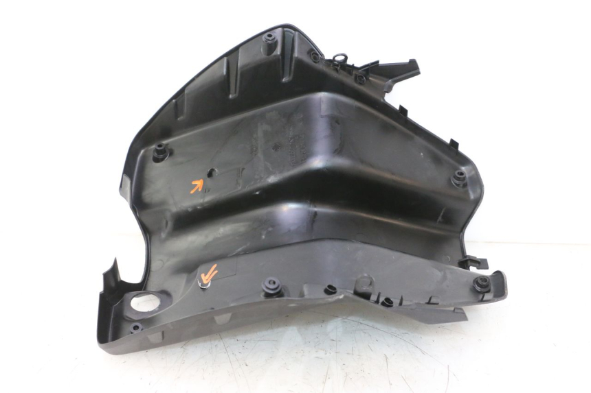 photo de PANNELLO INTERNO PEUGEOT TKR TREKKER FURIOUS 50 (2005 - 2014) - Stato della superficie e materiale