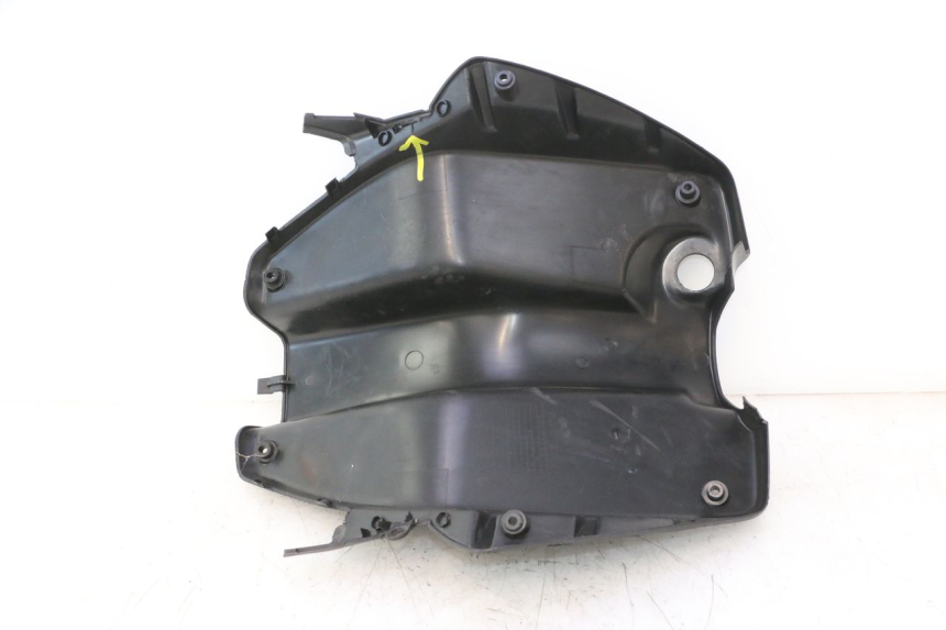 photo de RETROSCUDO PEUGEOT TREKKER 50 (1995 - 2004) - Stato della superficie e materiale