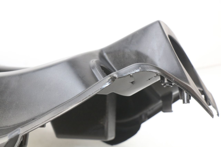 photo de FASCIA INTERNA PEUGEOT TWEET ACTIVE 4T 50 (2018 - 2022) - Zoom sullo stato d'uso